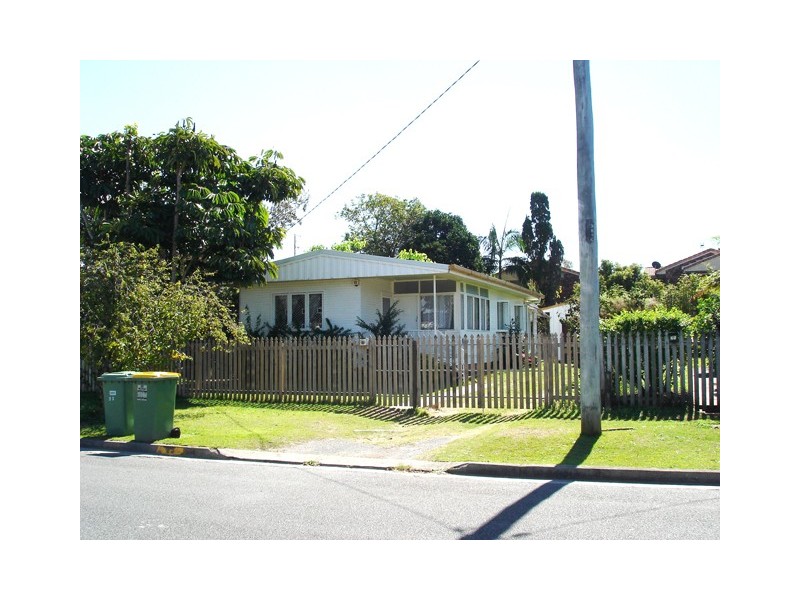 21 and 23 Hawaii Avenue, Palm Beach QLD 4221