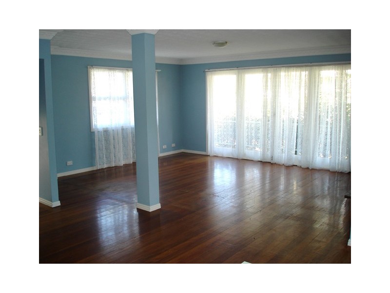 21 and 23 Hawaii Avenue, Palm Beach QLD 4221