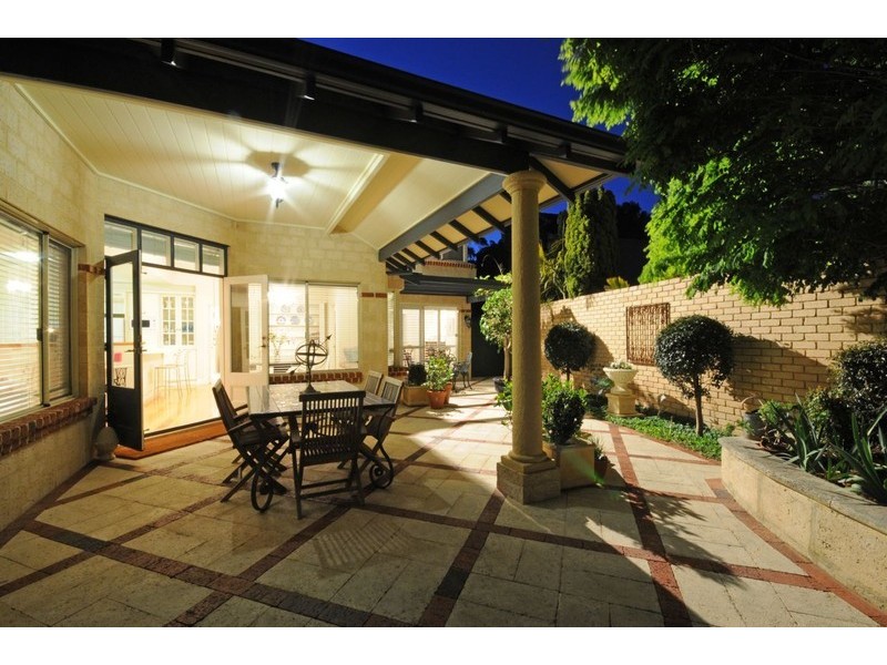 28 Elphin Street, Floreat WA 6014