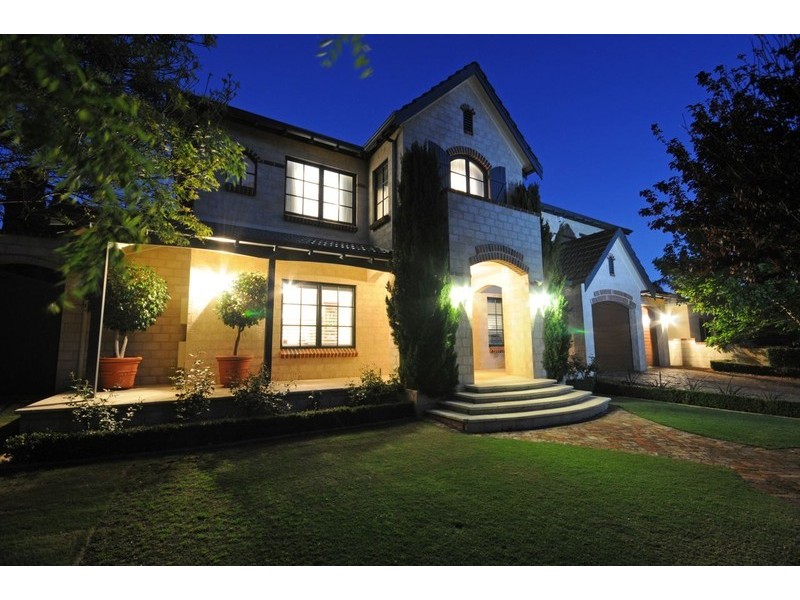 28 Elphin Street, Floreat WA 6014