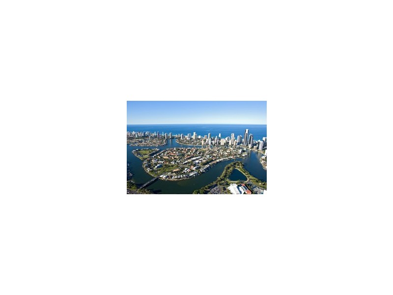 4/31 Mawarra, Chevron Island QLD 4217