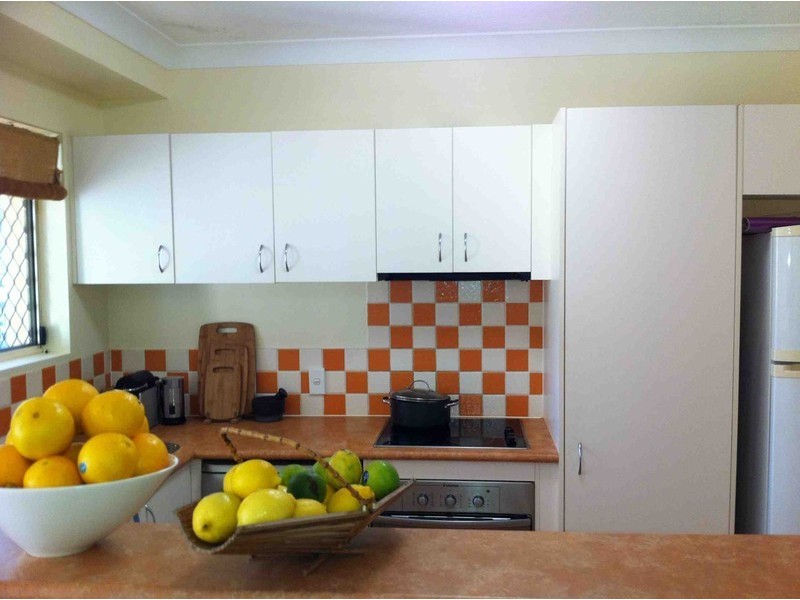 4/31 Mawarra, Chevron Island QLD 4217