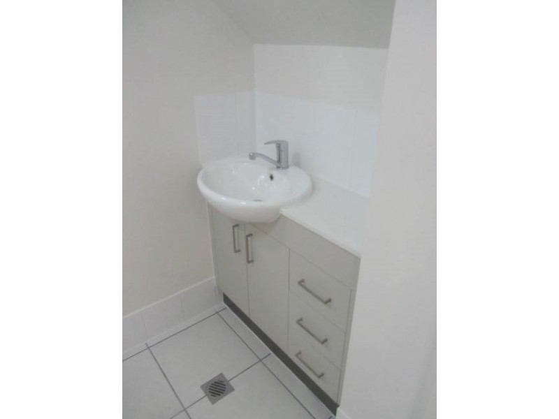 Unit 27 19 – 23 Stevenson street, Mackay QLD 4740