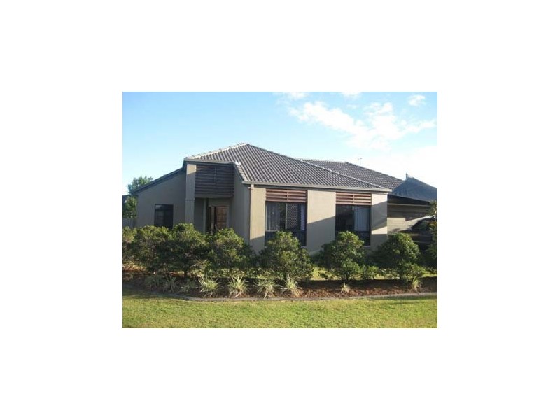 3 Morea Court, Varsity Lakes QLD 4227
