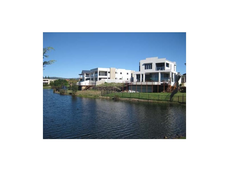 Carrara QLD 4211