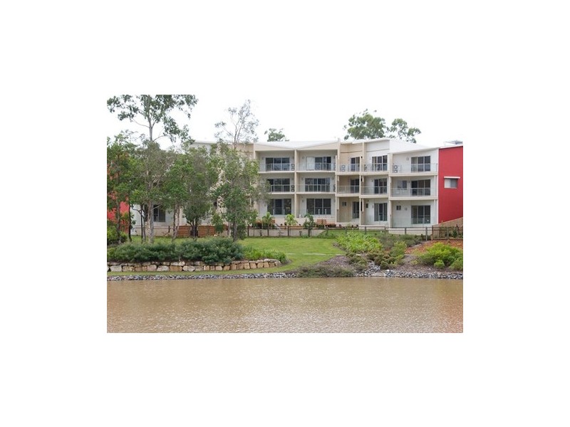 Varsity Lakes QLD 4227