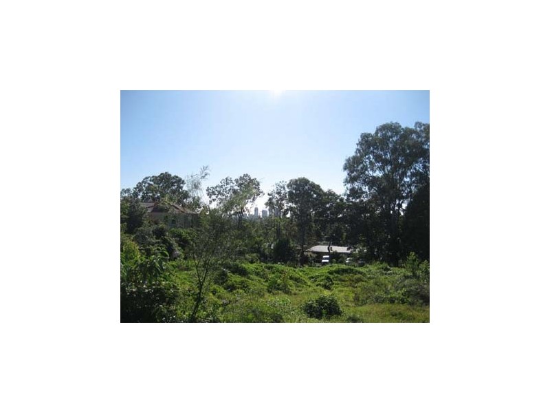 263 Ashmore Rd B, Benowa QLD 4217