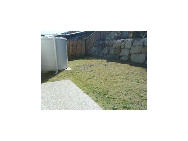 20 Faraday Crescent, Pacific Pines QLD 4211