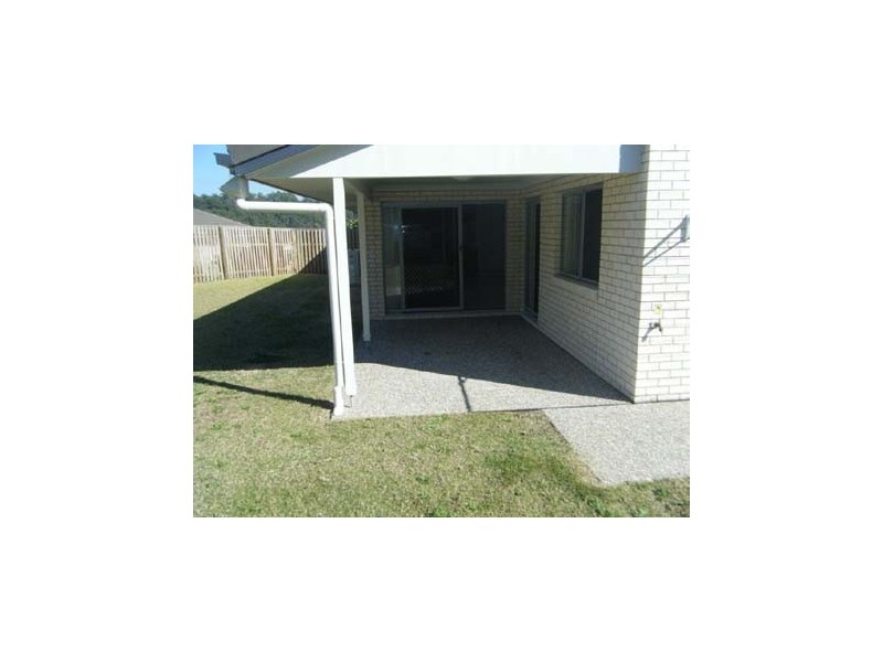 20 Faraday Crescent, Pacific Pines QLD 4211