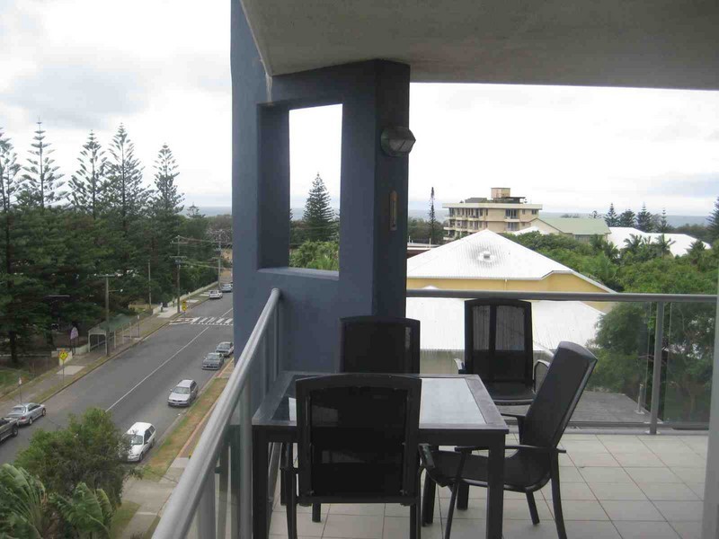 Broadbeach QLD 4218
