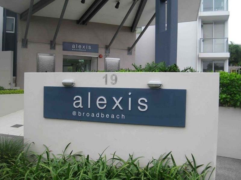 Broadbeach QLD 4218