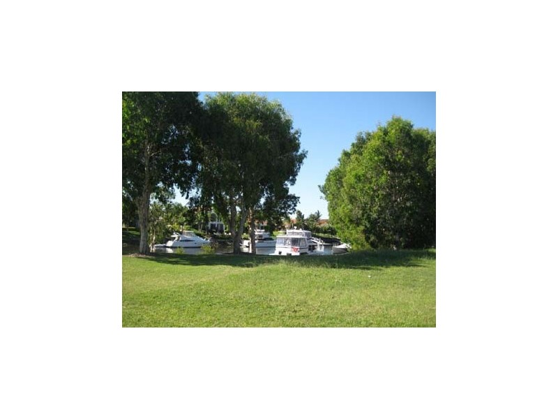 Hope Island QLD 4212