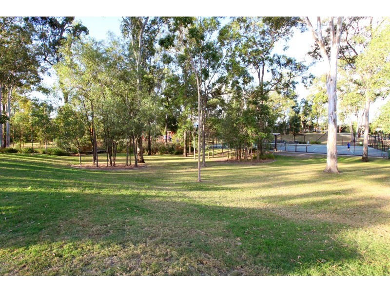 48 Summerlea Crescent, Ormeau QLD 4208