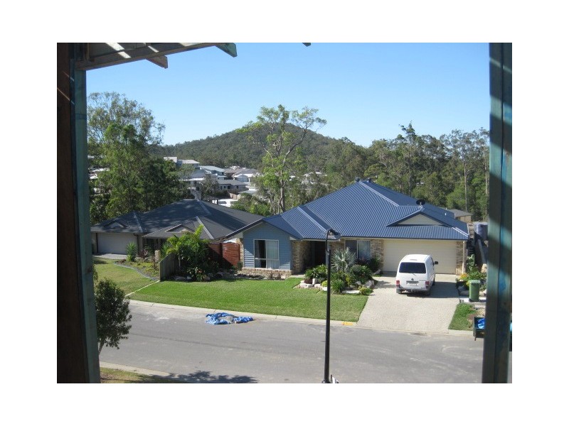 6 Joshua Place, Oxenford QLD 4210