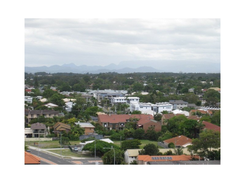 24/1 Imperial Parade, Labrador QLD 4215