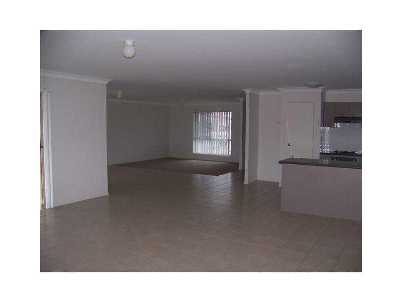 48 Summerlea Crescent, Ormeau QLD 4208