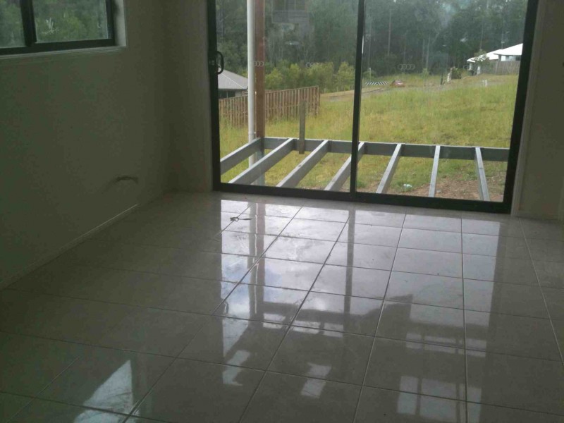 6 Morning Sun Court, Maudsland QLD 4210