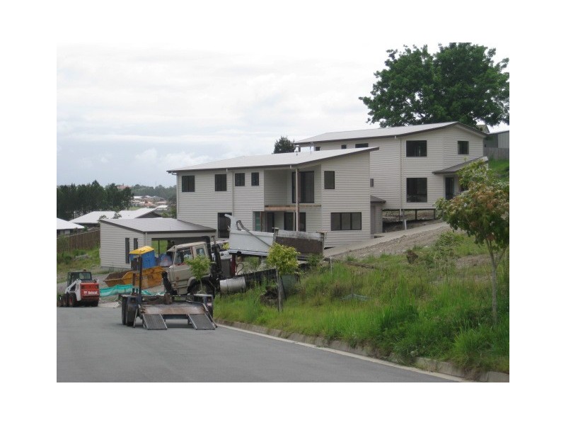 6 Morning Sun Court, Maudsland QLD 4210