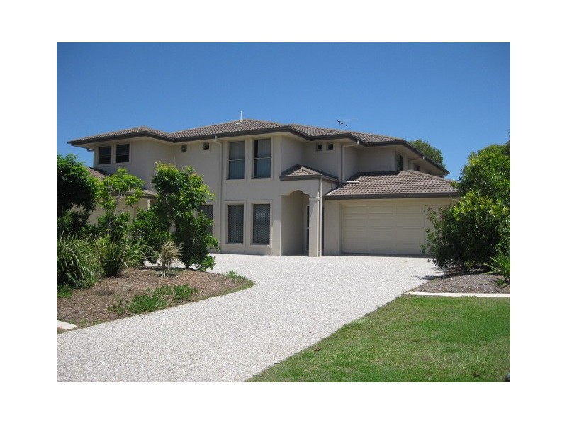 70 Marina Boulevard, Banksia Beach QLD 4507