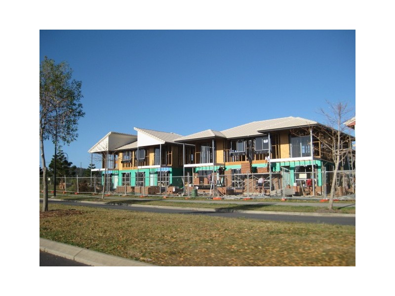 Pacific Pines QLD 4211