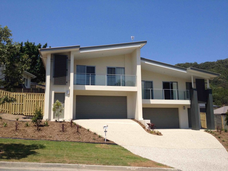 10 Bushland place, Maudsland QLD 4210