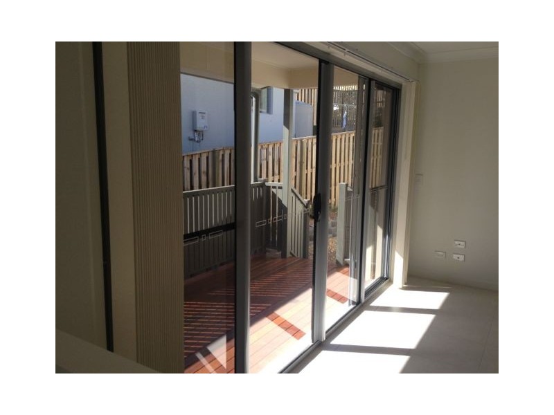 10 Bushland place, Maudsland QLD 4210