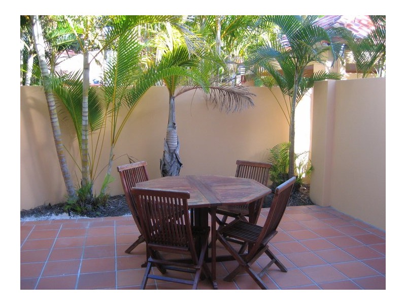 37/206 Cheltenham drive, Robina QLD 4226