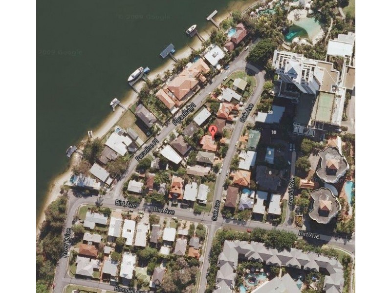 28 Oak Ave, Surfers Paradise QLD 4217