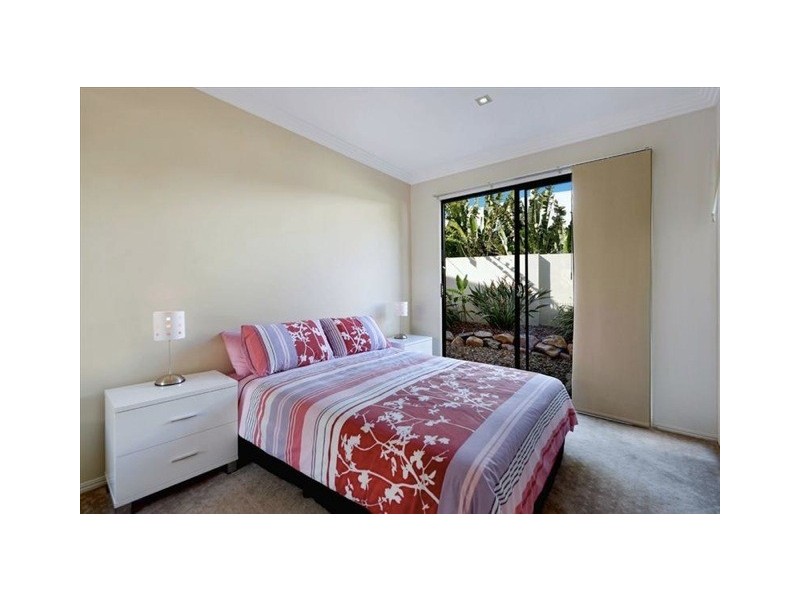 6009A The Boulevard, Benowa QLD 4217