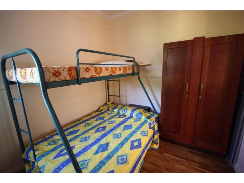 35 Flinders Avenue, Dunwich QLD 4183