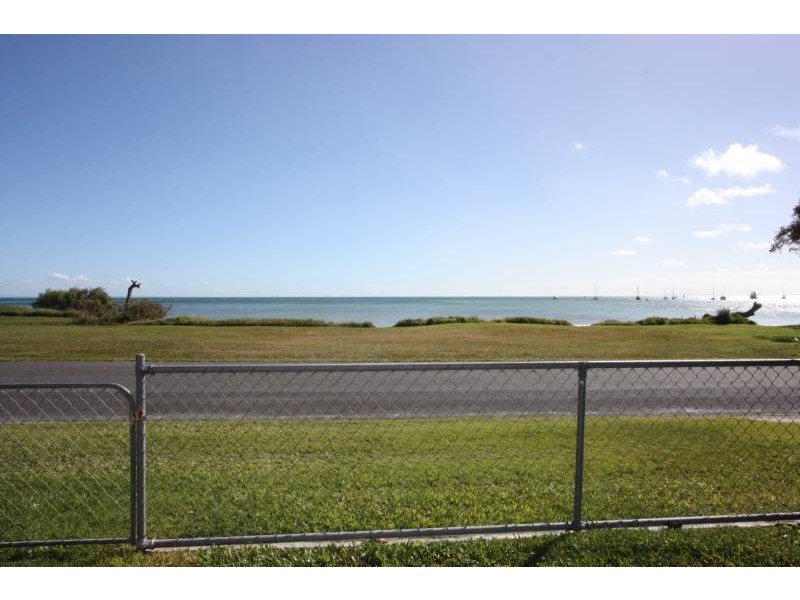 35 Flinders Avenue, Dunwich QLD 4183