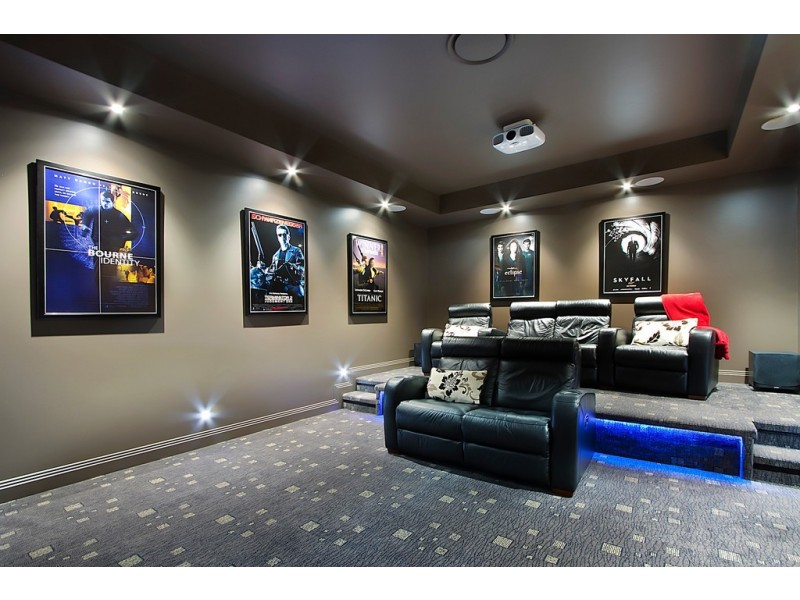 16 ANCHORAGE DRIVE, Raby Bay QLD 4163