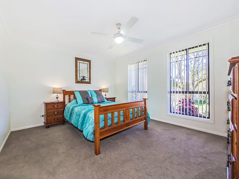 27 Adam Street, Cleveland QLD 4163