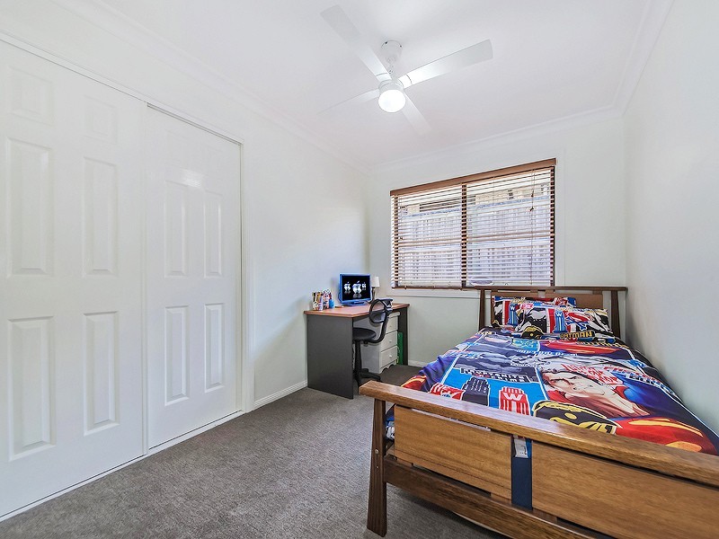 27 Adam Street, Cleveland QLD 4163