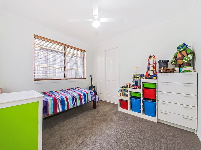 27 Adam Street, Cleveland QLD 4163