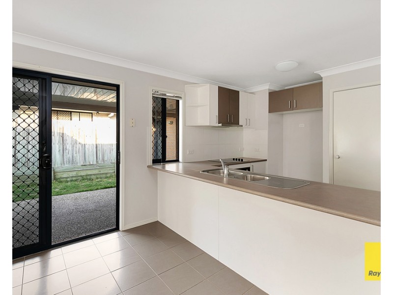 21 Crestlea Street, Victoria Point QLD 4165