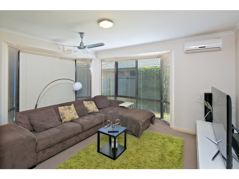 11 Baythorn Drive, Thornlands QLD 4164