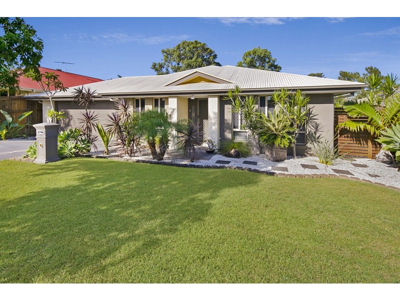 34 Ebony Crescent, Redland Bay QLD 4165