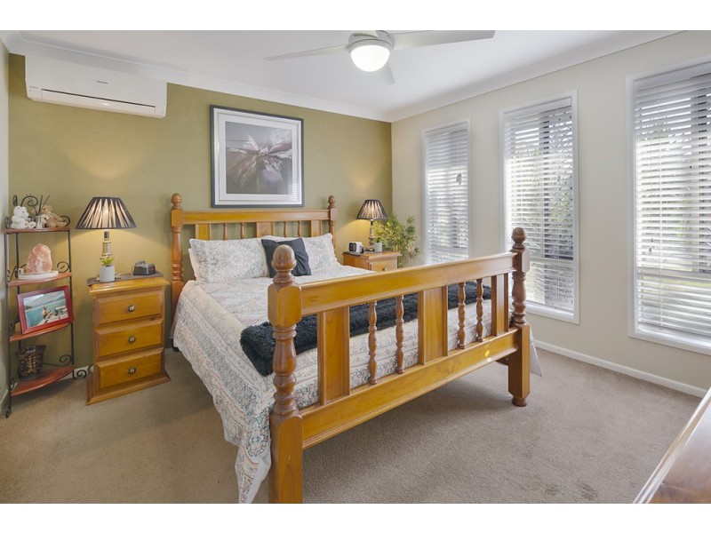 34 Ebony Crescent, Redland Bay QLD 4165