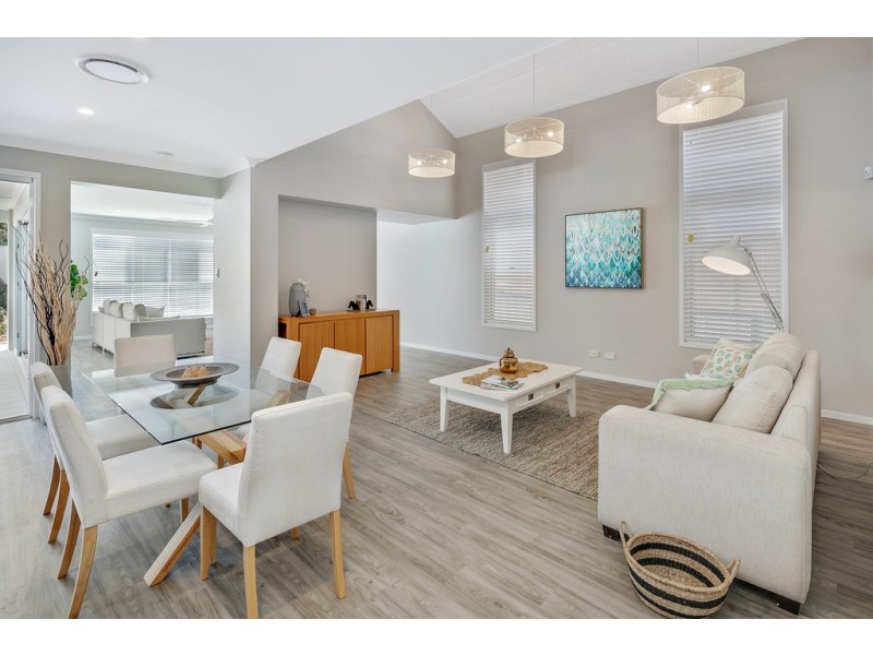 230 Wellington Street, Ormiston QLD 4160