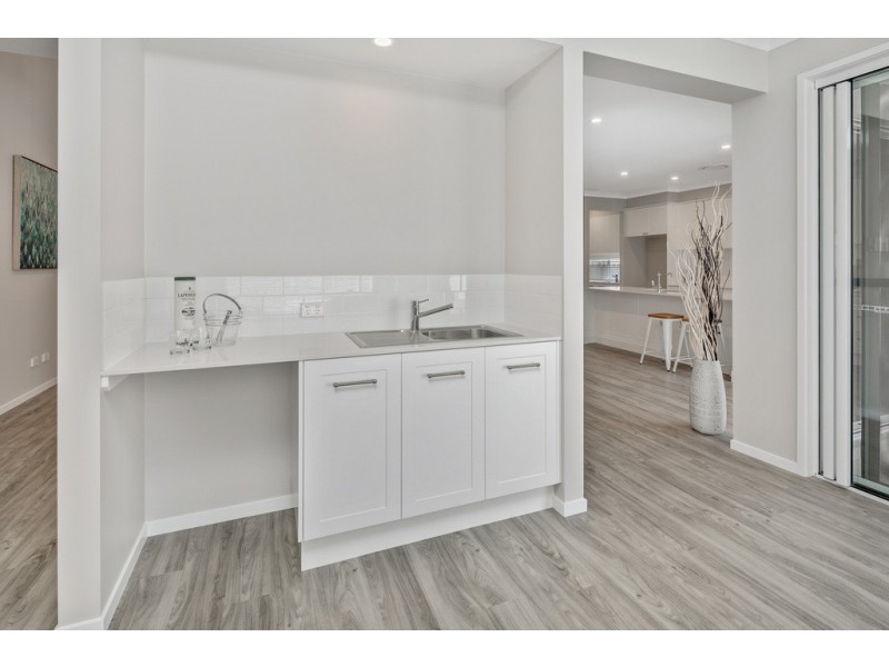 230 Wellington Street, Ormiston QLD 4160