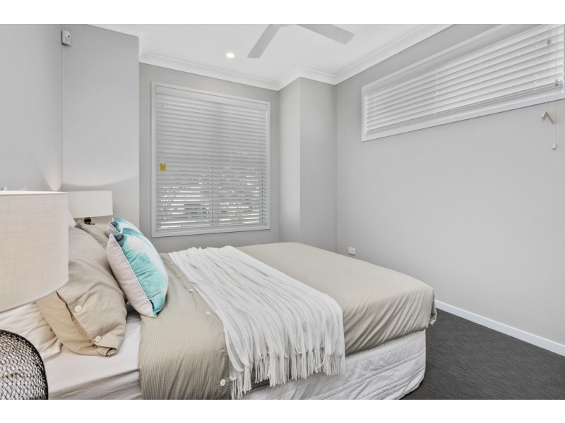 230 Wellington Street, Ormiston QLD 4160