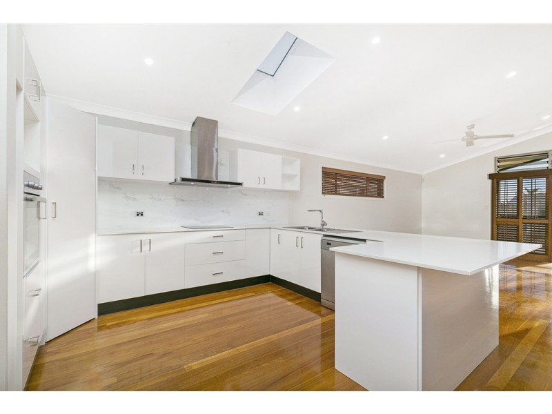 18 Cross Lane, Cleveland QLD 4163