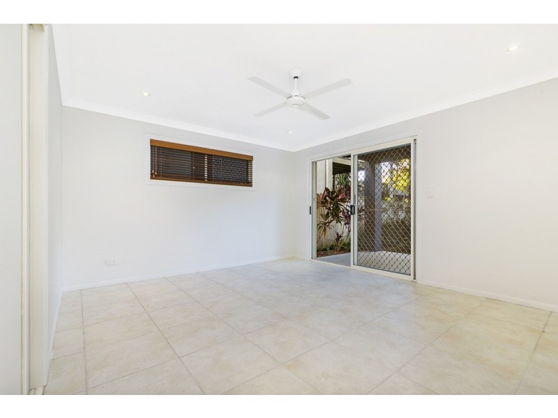 18 Cross Lane, Cleveland QLD 4163