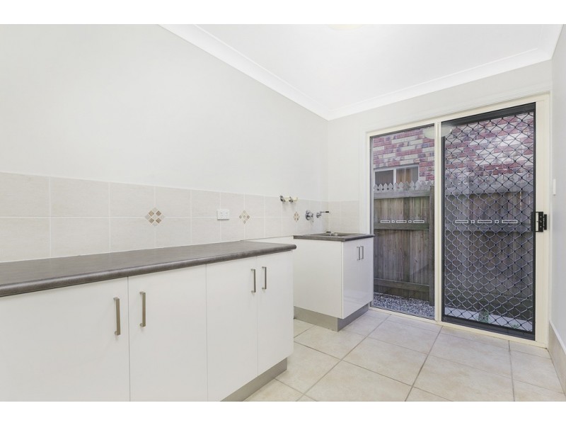 18 Cross Lane, Cleveland QLD 4163