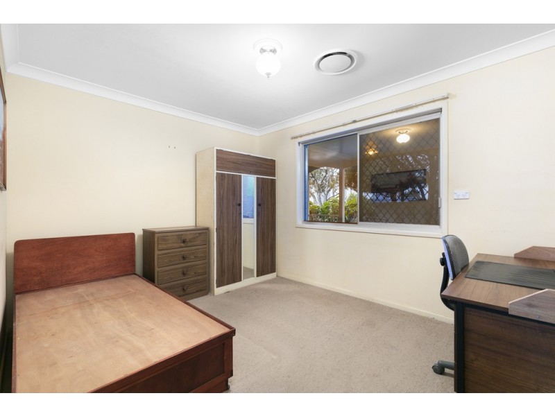 245 Bloomfield Street, Cleveland QLD 4163