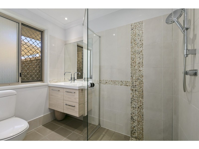 1 Ashwood Circuit, Birkdale QLD 4159