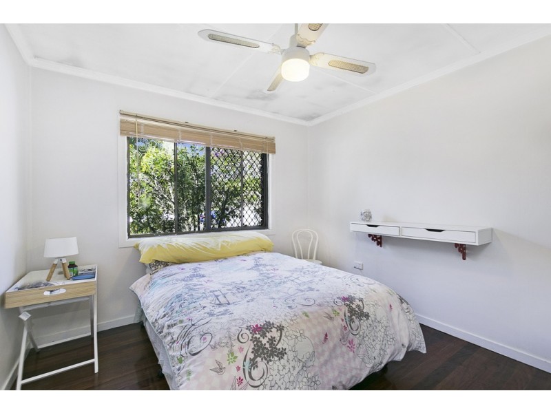 8-10 Station Street, Wellington Point QLD 4160
