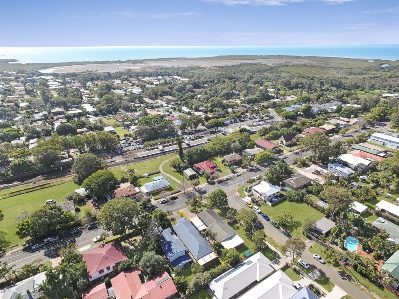 8-10 Station Street, Wellington Point QLD 4160