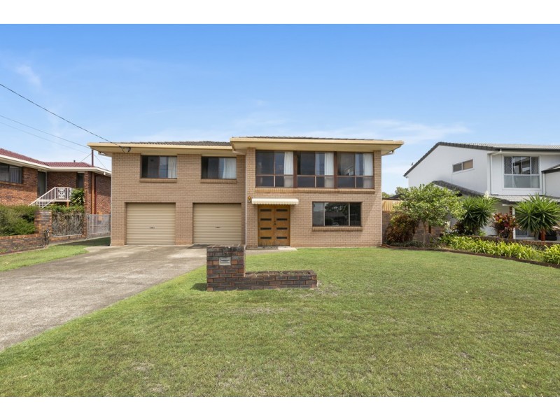 14 Lark Street, Birkdale QLD 4159